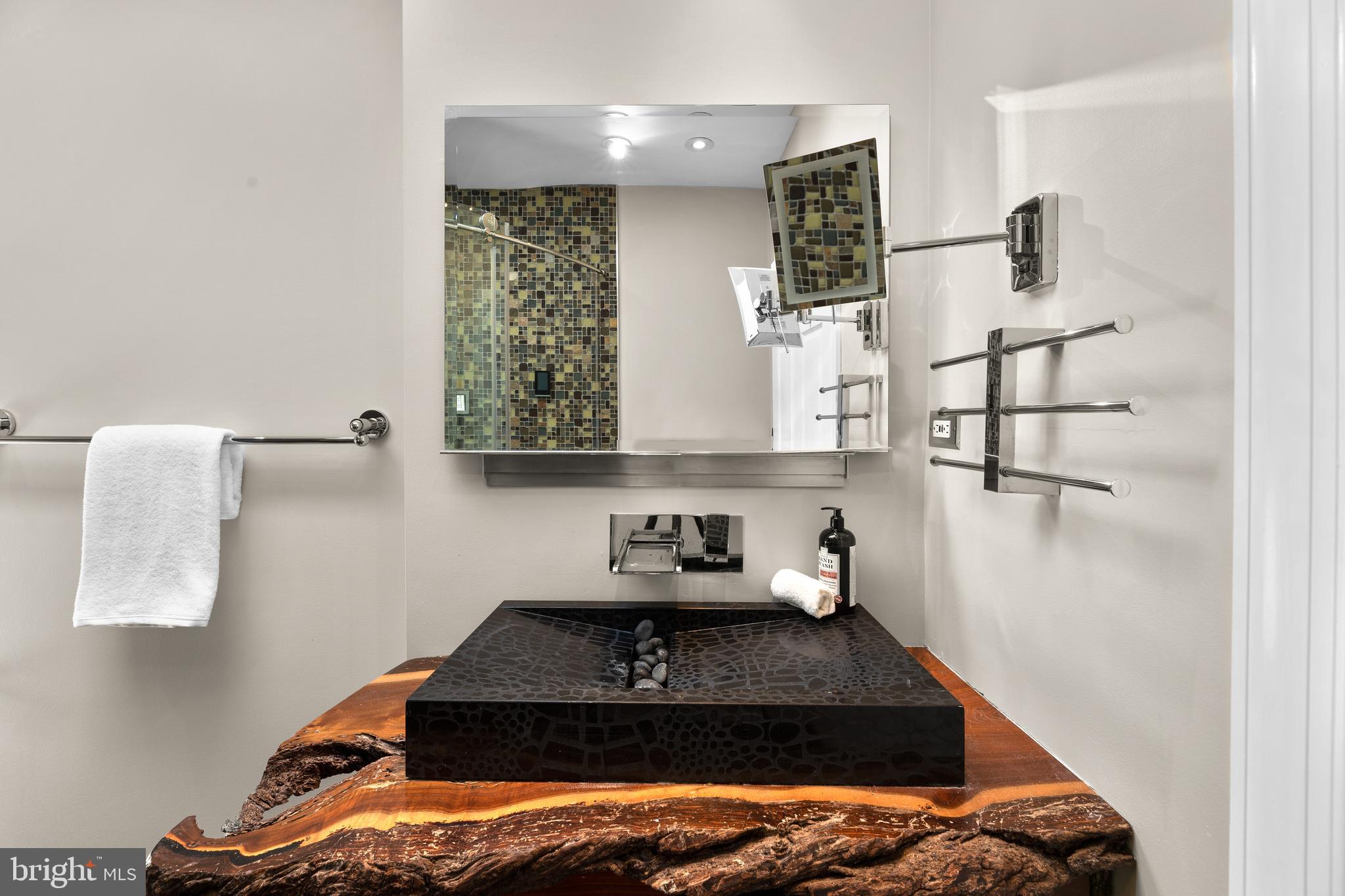 1216 28th Street Northwest Washington, DC 20007 - Photo 22 of 42