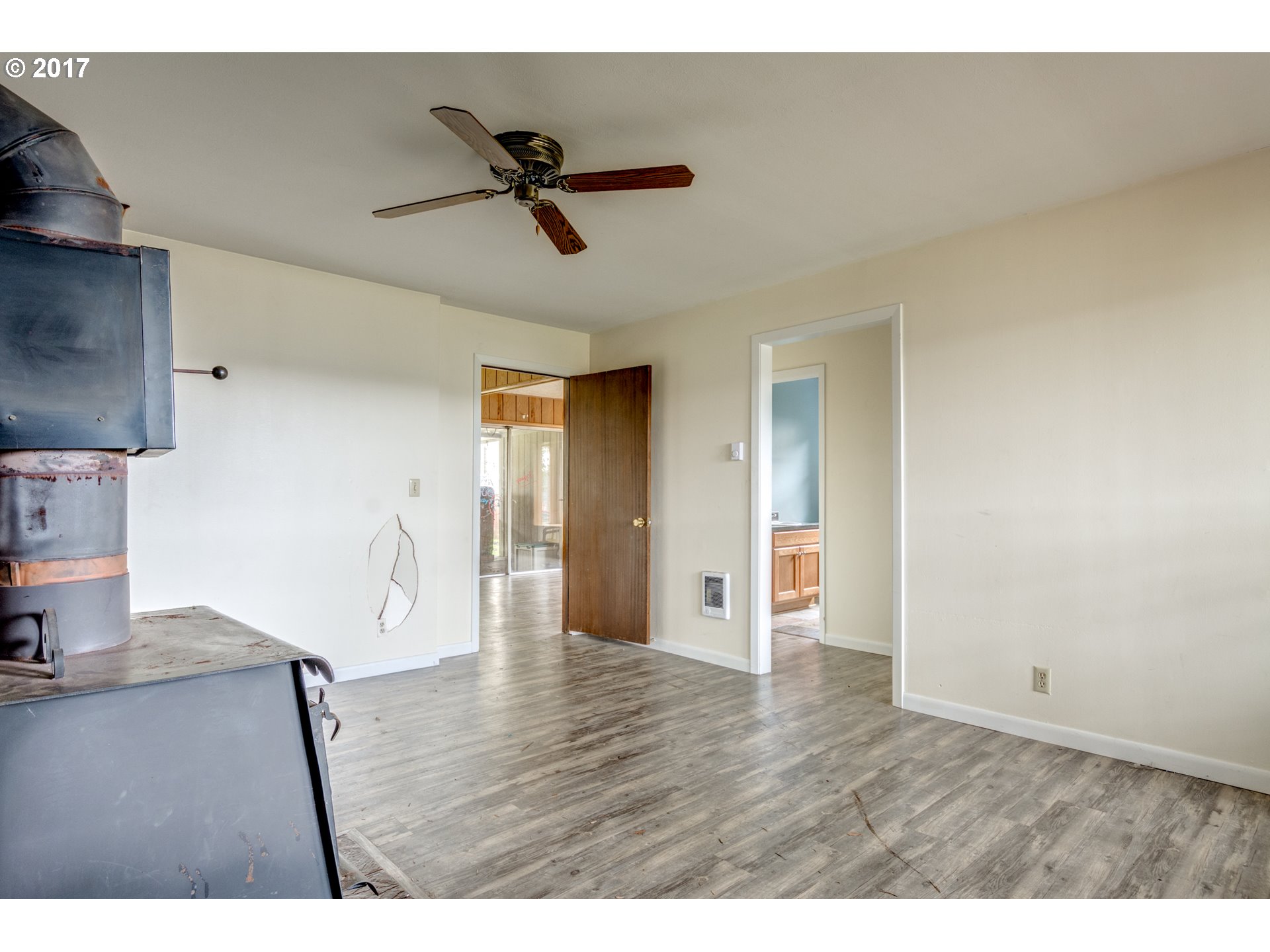 100 North Springbrook Road Newberg, OR 97132 - Photo 11 of 25 Gallery Image 11