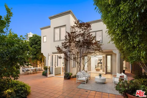 $7,995,000 | 523 9th Street, Santa Monica, CA 90402