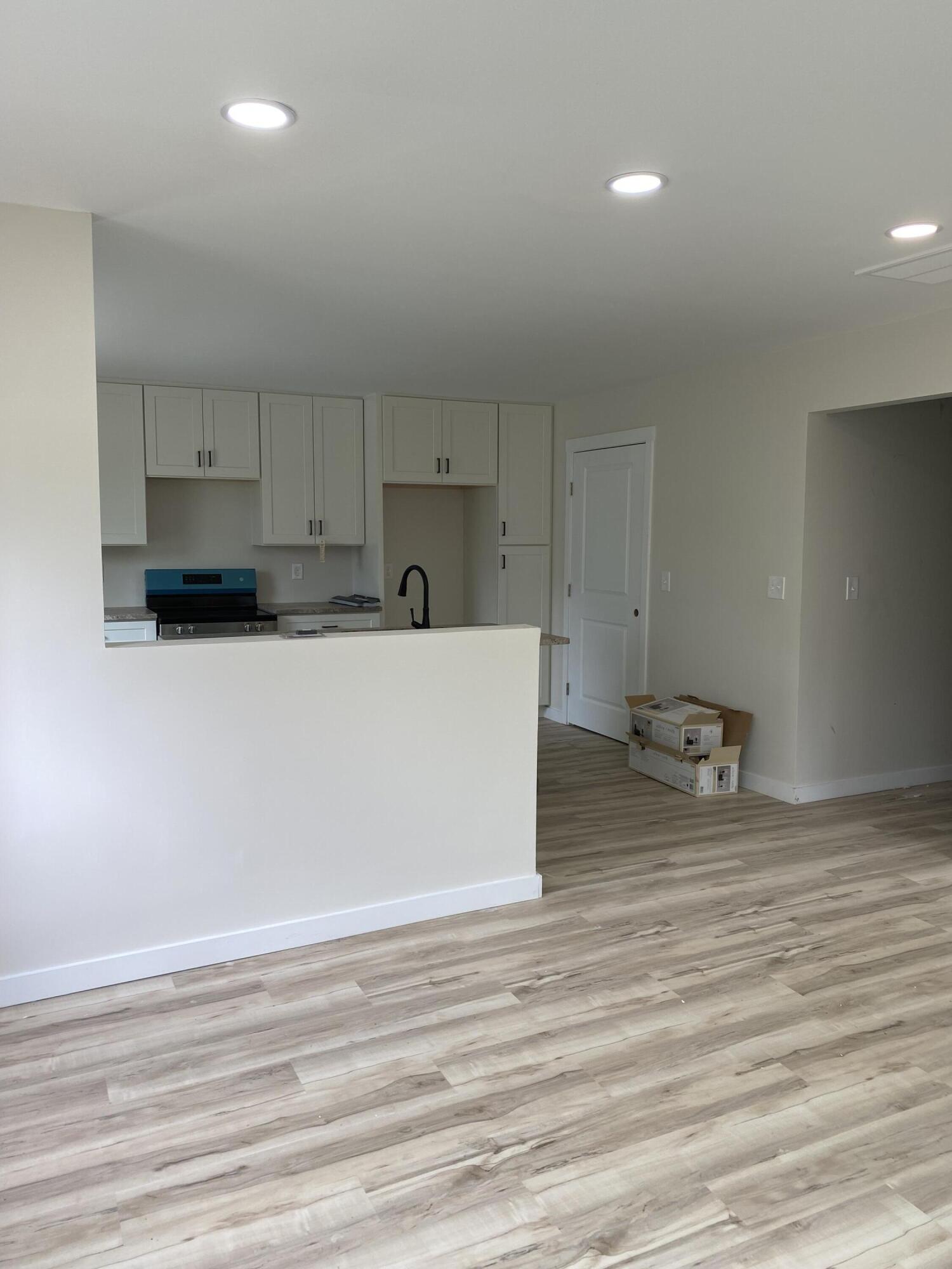 1815 Newell Avenue Chattanooga, TN 37404 - Photo 12 of 33 IMG_5598