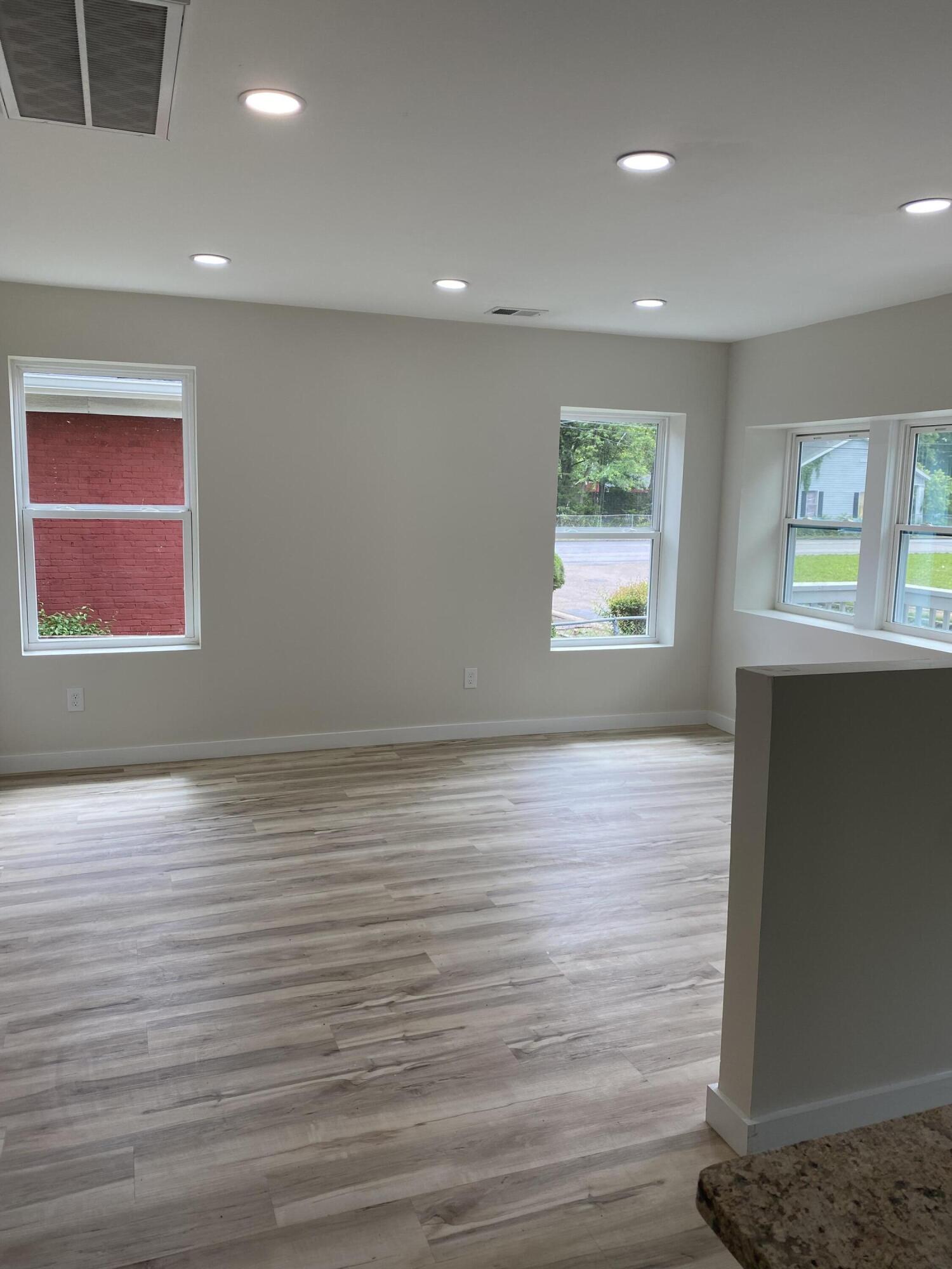 1815 Newell Avenue Chattanooga, TN 37404 - Photo 13 of 33 IMG_5599