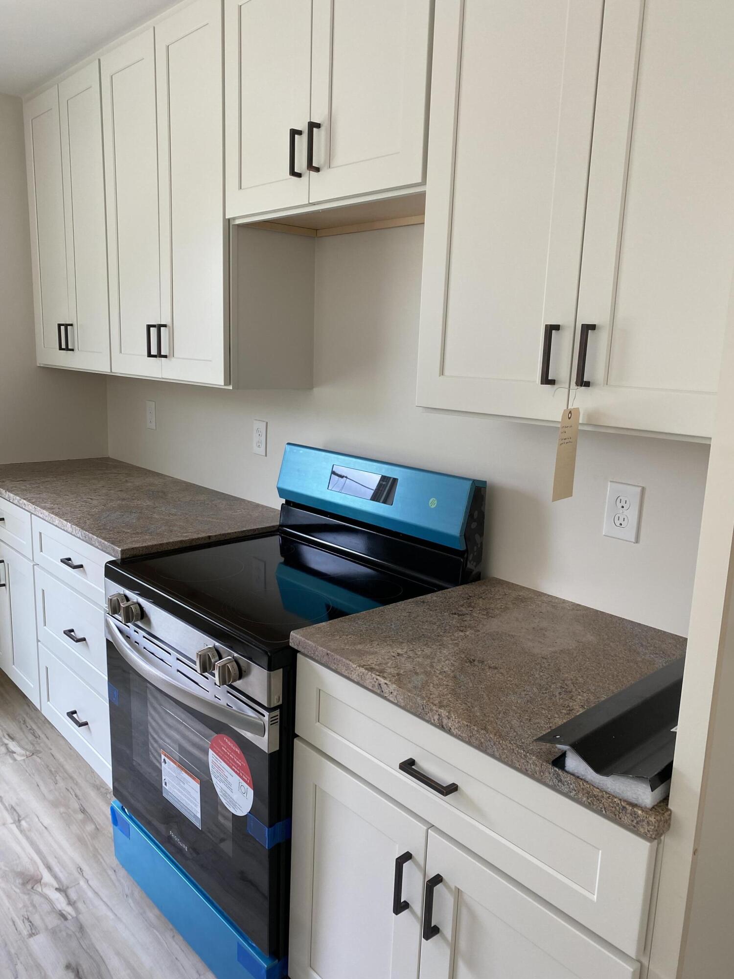 1815 Newell Avenue Chattanooga, TN 37404 - Photo 8 of 33 IMG_5594