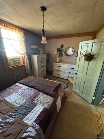 $295,000 | 4803 West 500 North, Winchester, IN 47394