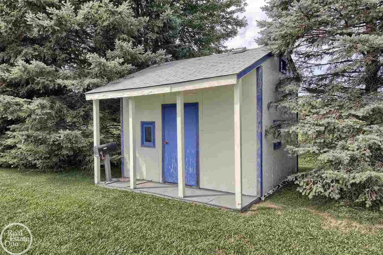 2563 Capac Road Allenton, MI 48002 - Photo 13 of 20 Playhouse