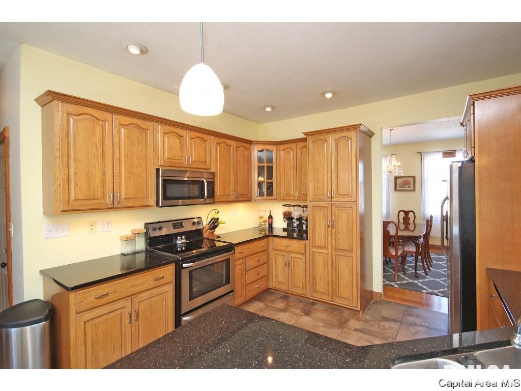4304 Lavender Lane Springfield, IL 62711 - Photo 11 of 31