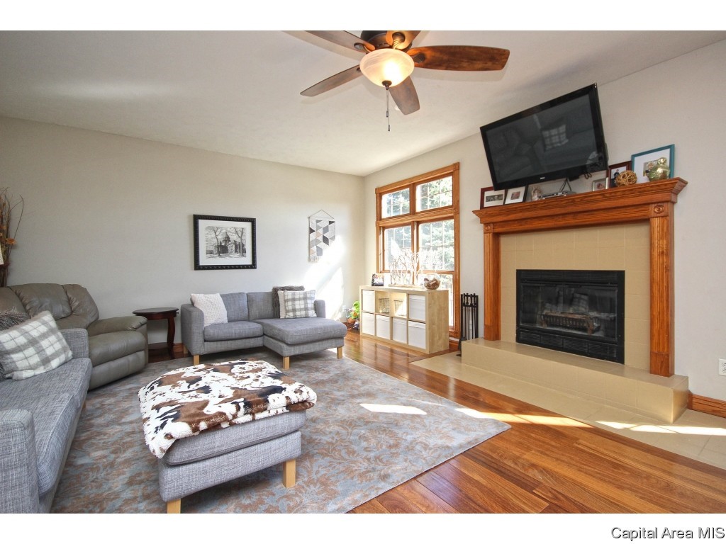 4304 Lavender Lane Springfield, IL 62711 - Photo 6 of 31