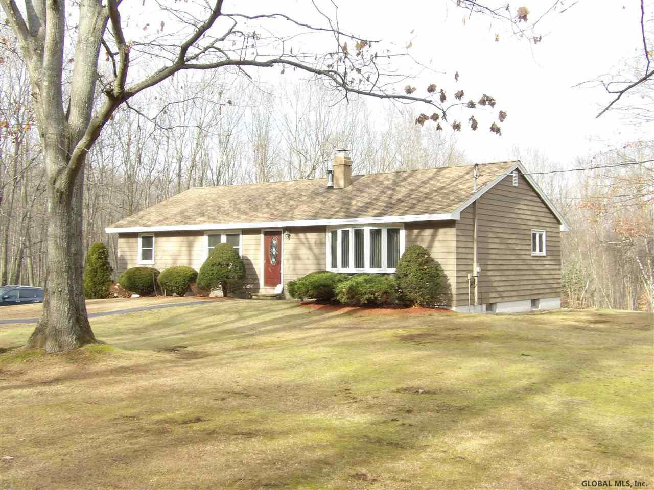 286 Progress Road Gloversville, NY 12078 - Photo 3 of 24 Photo 3