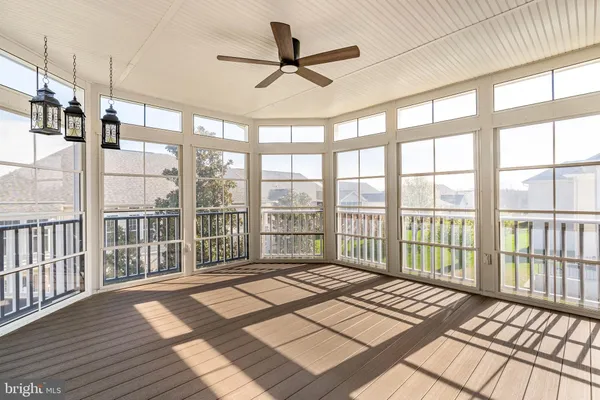 $539,900 | 6227 East Dranesville Drive, Fredericksburg, VA 22407