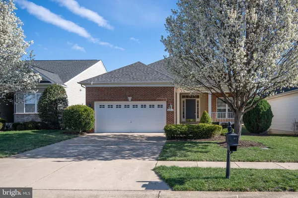 $539,900 | 6227 East Dranesville Drive, Fredericksburg, VA 22407