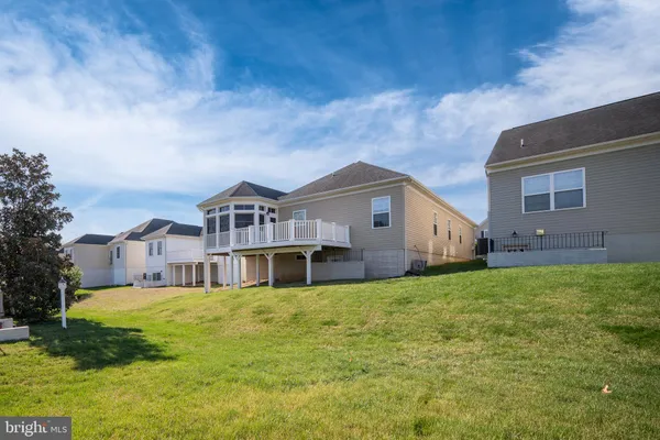 $539,900 | 6227 East Dranesville Drive, Fredericksburg, VA 22407