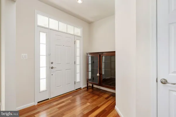 $539,900 | 6227 East Dranesville Drive, Fredericksburg, VA 22407
