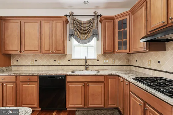$539,900 | 6227 East Dranesville Drive, Fredericksburg, VA 22407