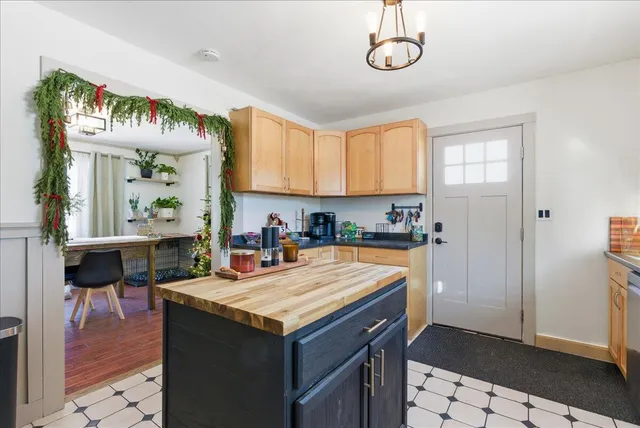 $244,300 | 51 Drummond Avenue, Waterville, ME 04901