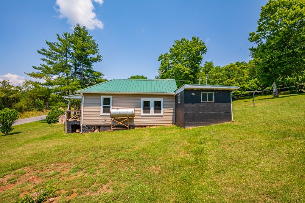 179 Sanders Mines Road Max Meadows, VA 24360 - Photo 26 of 54 Gallery Image 26