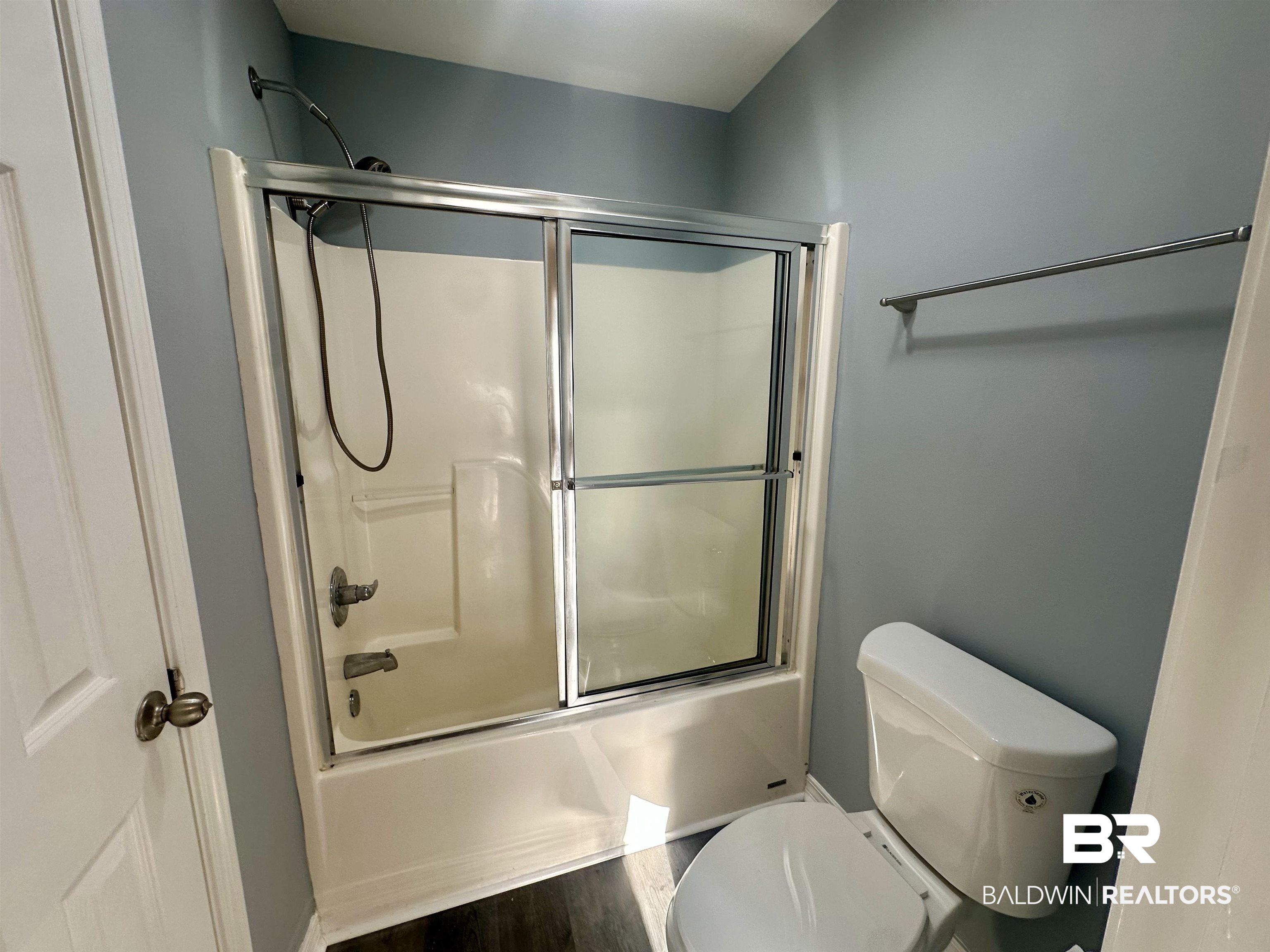 29449 Canal Road Orange Beach, AL 36561 - Photo 18 of 46 Bathroom 2 - upstairs