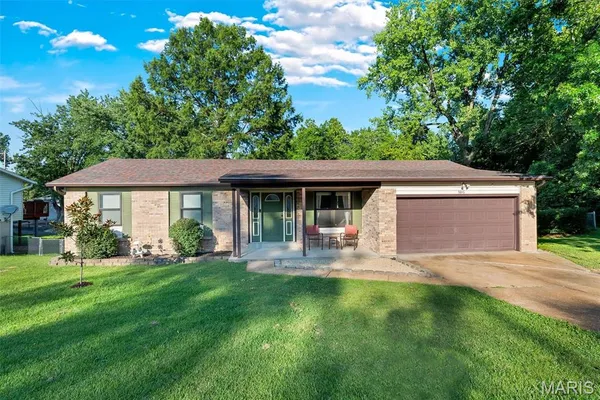 $285,000 | 3846 Crystal Wood Drive, Arnold, MO 63010
