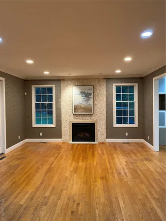 $7,200 | 24 Wilafra Place, Northport, NY 11768