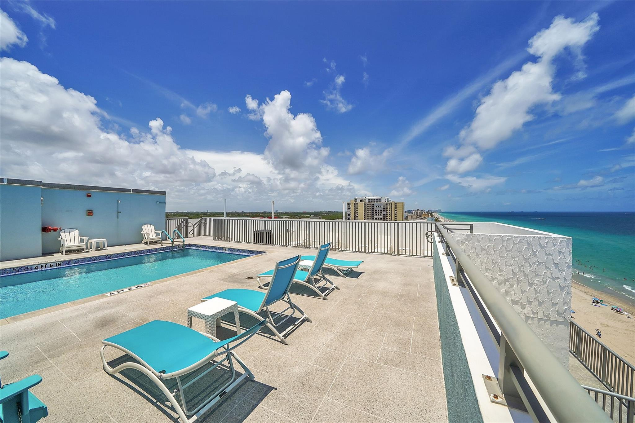 400 North Surf Road, Unit 503 Hollywood, FL 33019 - Photo 29 of 35 a view of a backyard with sitting area
