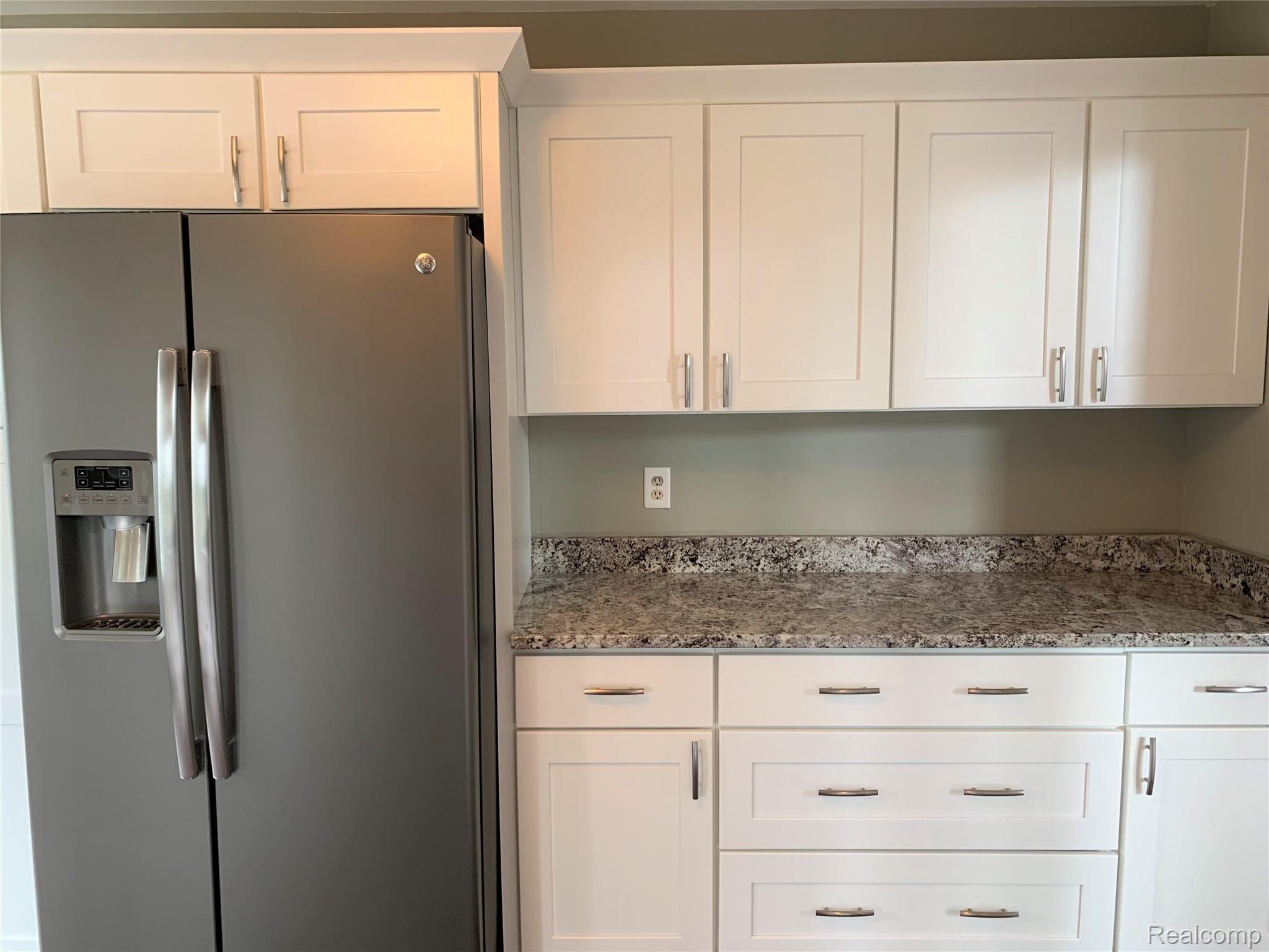 57260 12 Mile Road New Hudson, MI 48165 - Photo 11 of 22 kitchen 1.jpg