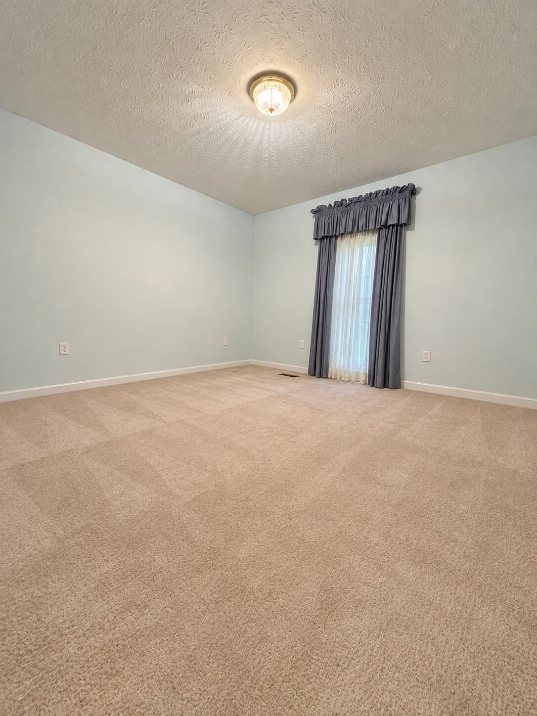 2222 Clintonville Road Paris, KY 40361 - Photo 19 of 21 0F325543-2845-4070-9238-D90B050B5200
