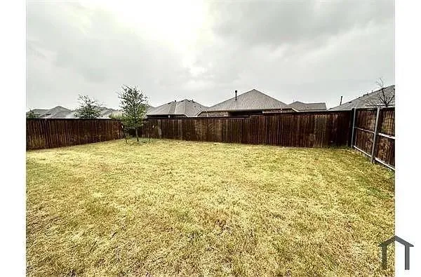 $2,200 | 6133 Hightower Street, Aubrey, TX 76227