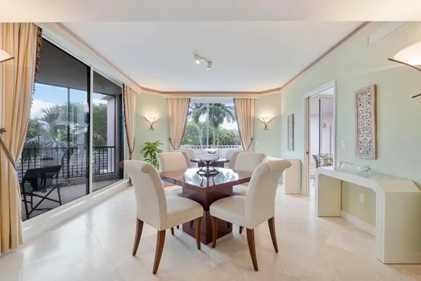 $1,400,000 | 20320 Fairway Oaks Drive, Unit 321, Boca Raton, FL 33434