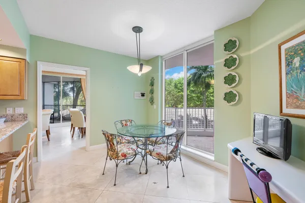 $1,400,000 | 20320 Fairway Oaks Drive, Unit 321, Boca Raton, FL 33434