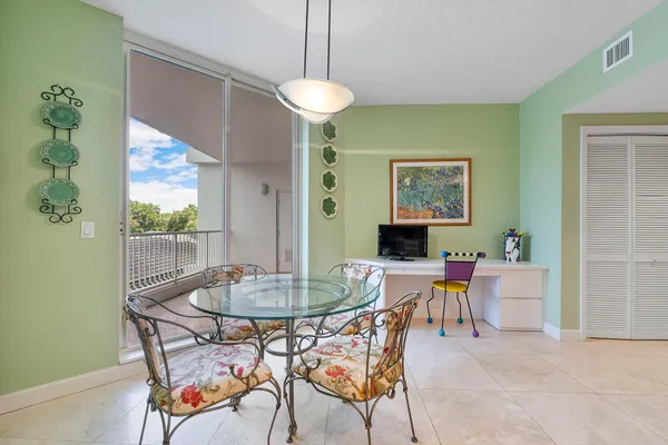 $1,400,000 | 20320 Fairway Oaks Drive, Unit 321, Boca Raton, FL 33434