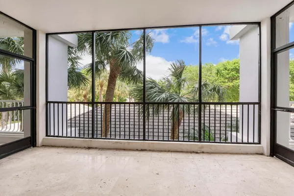 $1,400,000 | 20320 Fairway Oaks Drive, Unit 321, Boca Raton, FL 33434