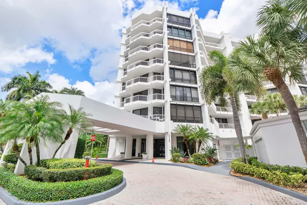$1,400,000 | 20320 Fairway Oaks Drive, Unit 321, Boca Raton, FL 33434