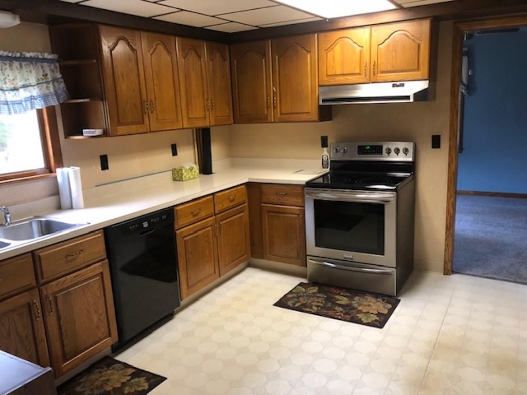 434 Old Sharon Road Mercer, PA 16137 - Photo 16 of 25 KITCHEN