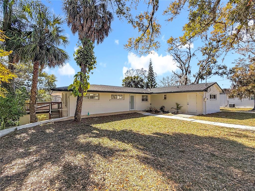 6108 Oak Ridge Avenue New Port Richey, FL 34653 - Photo 2 of 45