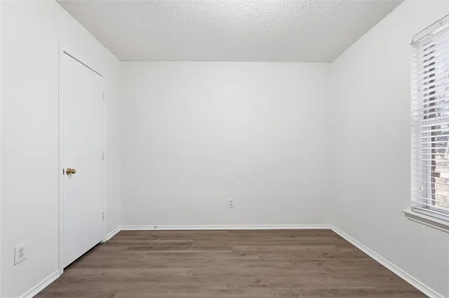 $230,000 | 641 Green Mountain Road, Burleson, TX 76028