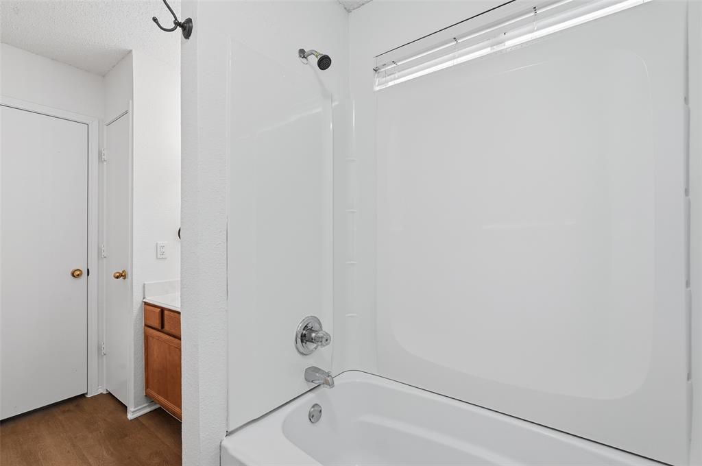 641 Green Mountain Road Burleson, TX 76028 - Photo 27 of 32