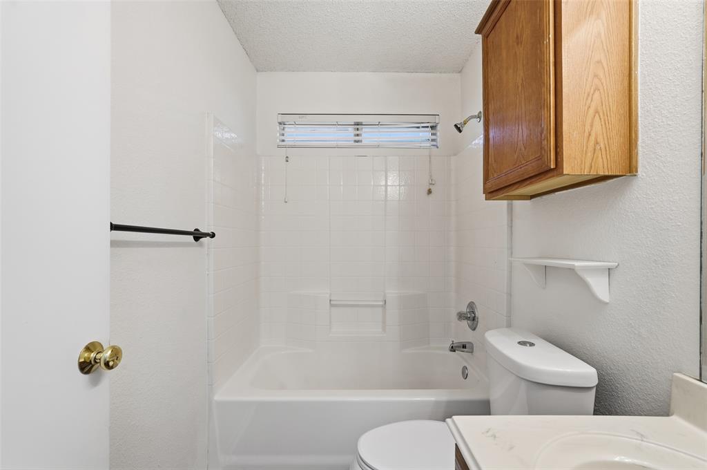 641 Green Mountain Road Burleson, TX 76028 - Photo 28 of 32