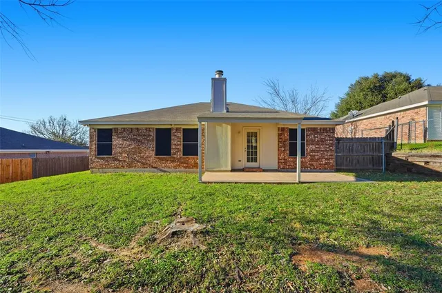 $230,000 | 641 Green Mountain Road, Burleson, TX 76028
