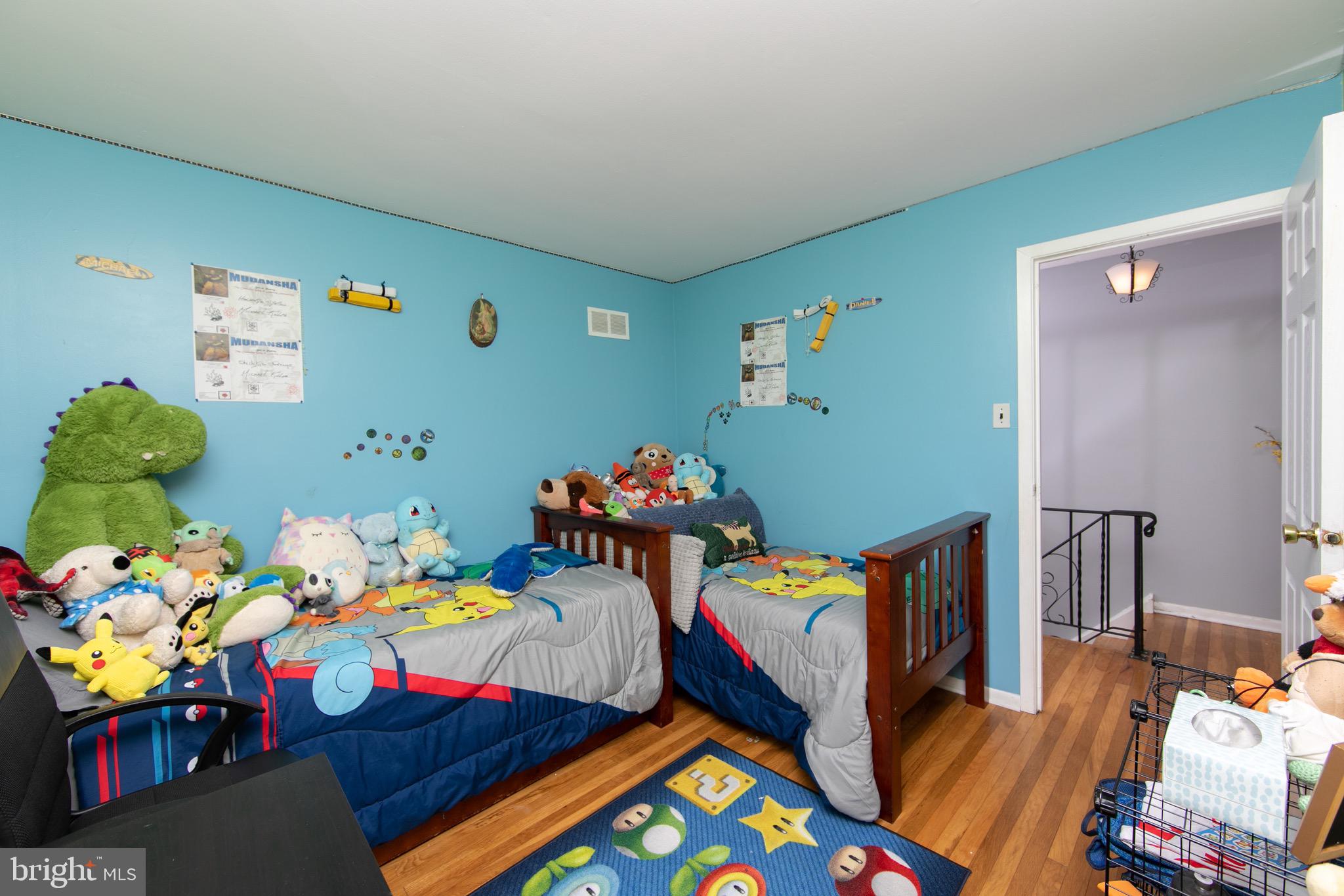 10927 Lockart Road Philadelphia, PA 19116 - Photo 18 of 40 Bedroom #2