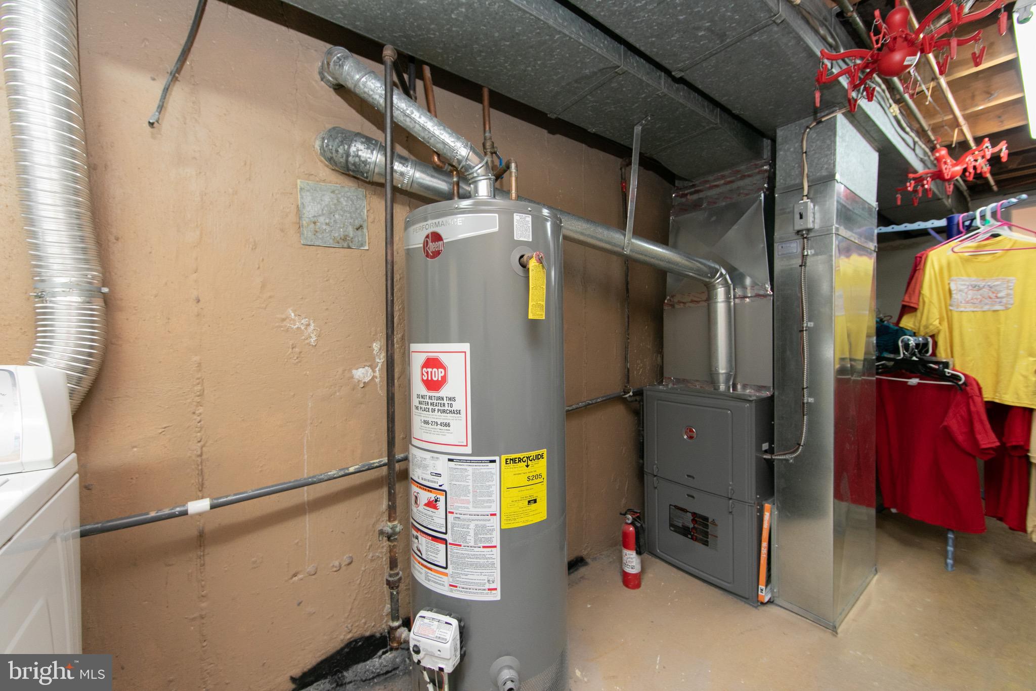 10927 Lockart Road Philadelphia, PA 19116 - Photo 29 of 40 Utility Room