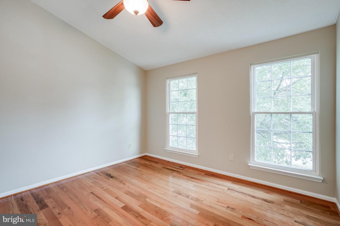 7032 Bedrock Road Alexandria, VA 22306 - Photo 28 of 41 Gallery Image 28