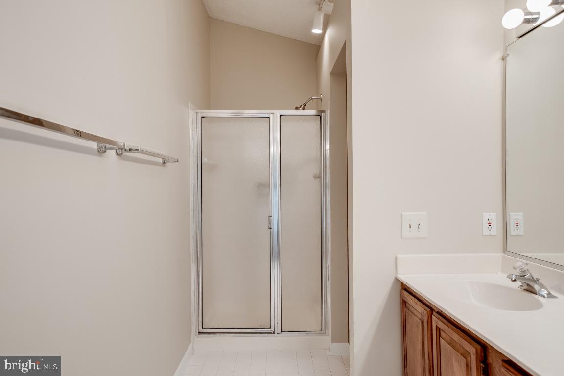 7032 Bedrock Road Alexandria, VA 22306 - Photo 36 of 41 Gallery Image 36