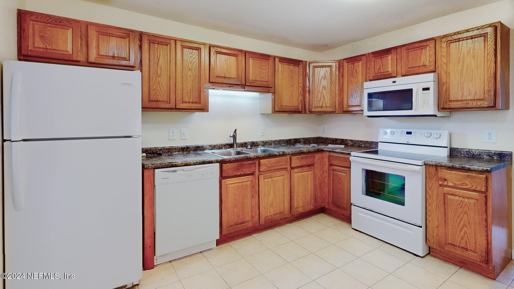 8880 Old Kings Road South, Unit 106 Jacksonville, FL 32257 - Photo 6 of 29 8880 Kinds Road, #106-12