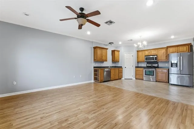 $1,600 | 620 Bienville Street, Lake Charles, LA 70607