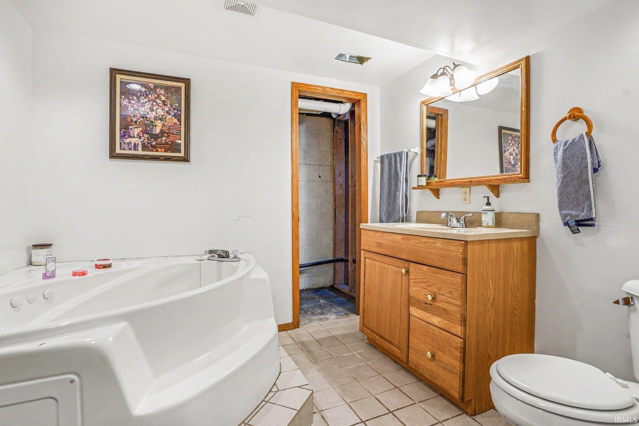 55195 Birch Road Osceola, IN 46561 - Photo 20 of 25 Gallery Image 20