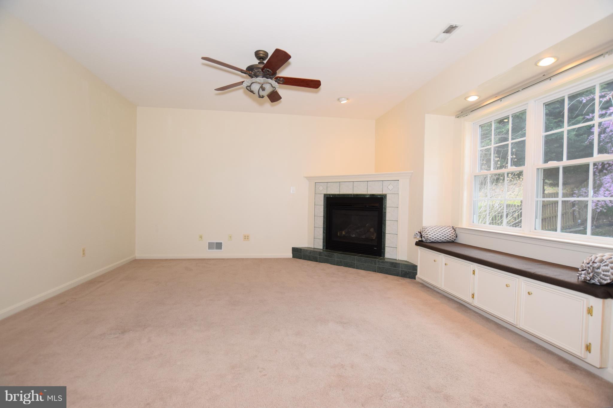 356 Enfield Road Joppa, MD 21085 - Photo 10 of 30 Sunken Family Room w/ Window Seat!