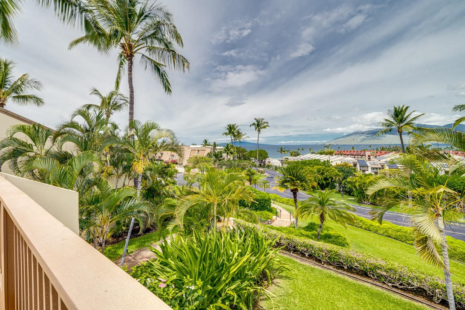 2777 South Kihei Road, Unit J214 Kihei, HI 96753 - Photo 39 of 46 a view of a garden