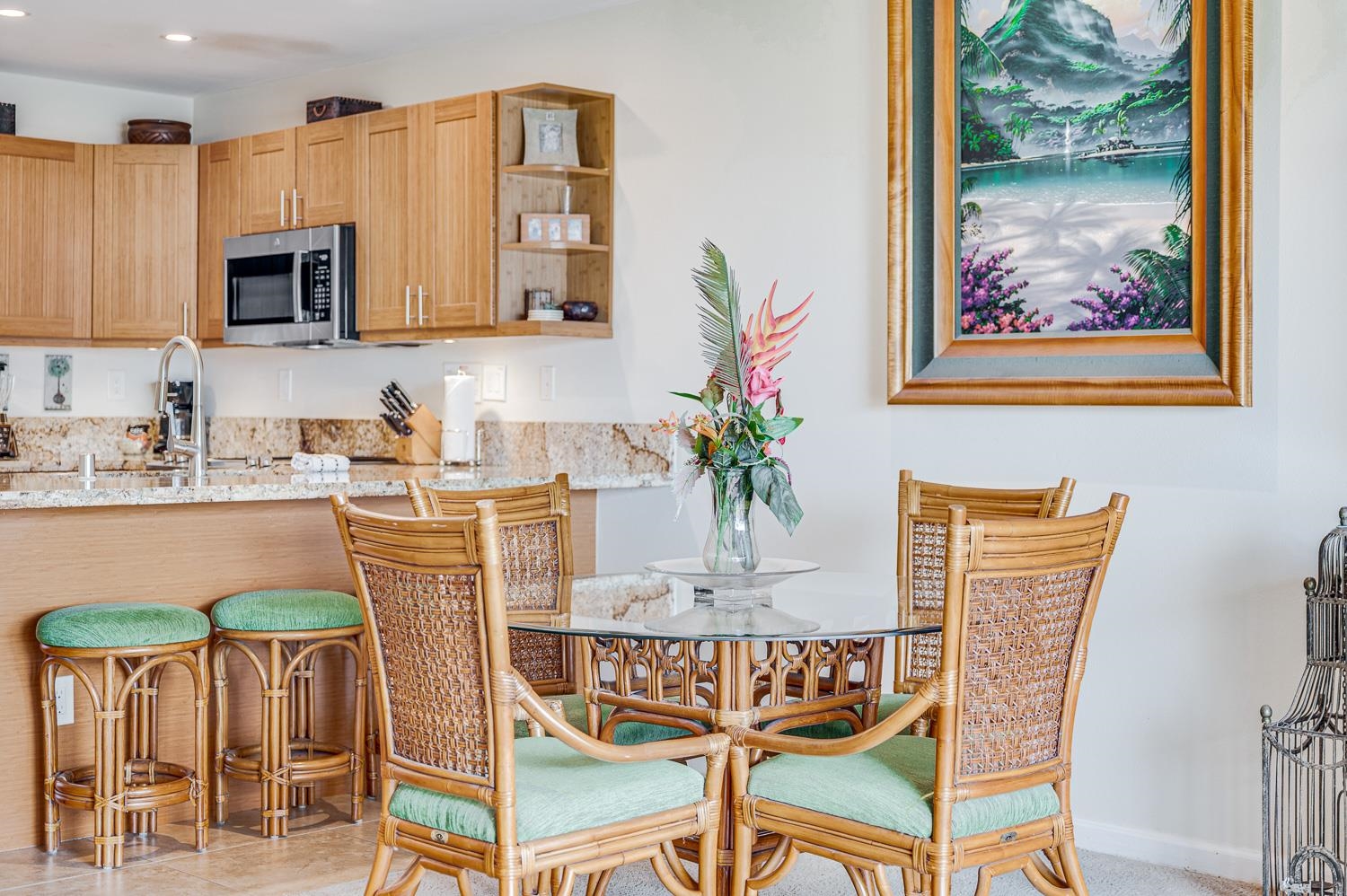2777 South Kihei Road, Unit J214 Kihei, HI 96753 - Photo 7 of 46 a dining room with furniture and window