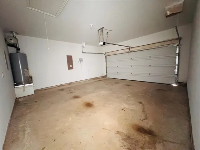 a view of a storage & utility room