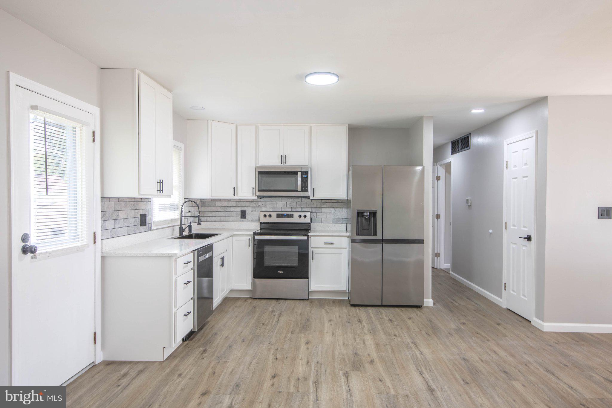 1903 Hawthorne Road Edgewood, MD 21040 - Photo 8 of 25 Kitchen