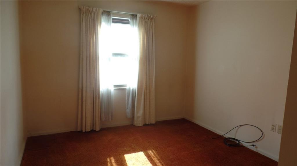 300 Gilkeson Road Pittsburgh, PA 15228 - Photo 9 of 24 Gallery Image 9