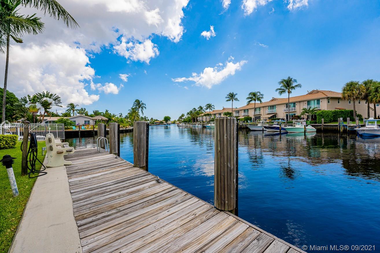 199 East McNab Road, Unit 207 Pompano Beach, FL 33060 - Photo 4 of 31